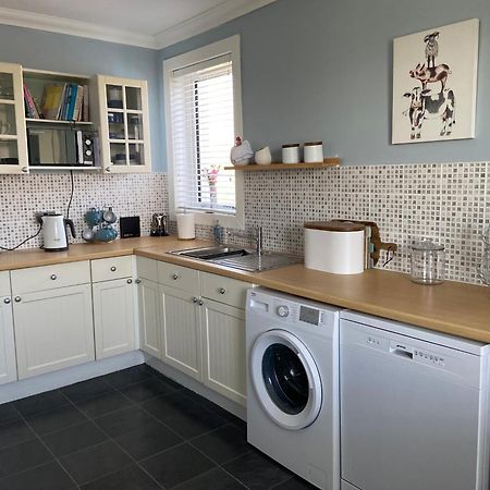 Tigh-Na-Greine Apartment Carloway  Luaran gambar